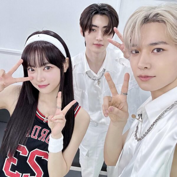 230608 Eunchae diary Twitter: Heeseung and Sunghoon with Eunchae (LE SSERAFIM)