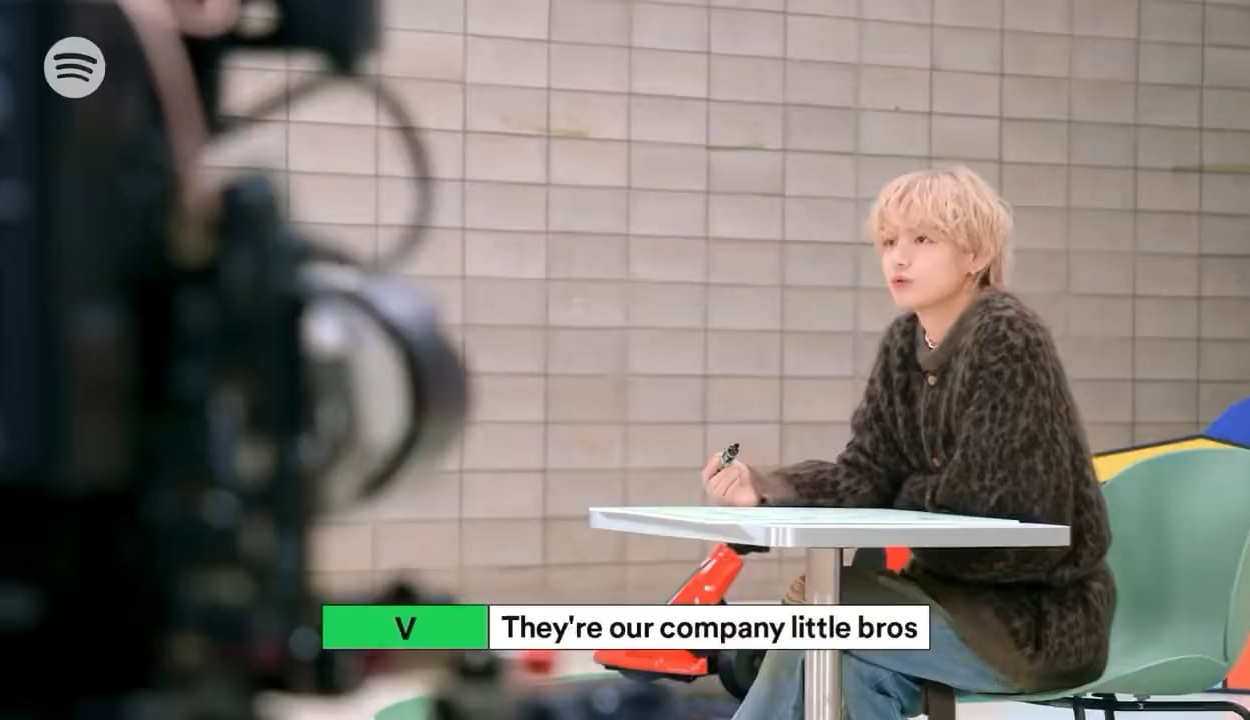 230908 BTS’ V played a Bingo game with Spotify on a recent video. The cards are K-Pop V enjoys in real life and K-Pop recommendations from ARMY for V. Both Bingo cards included ENHYPEN’s ‘Bite Me’. V also referred to ENHYPEN as ‘company little bros’!