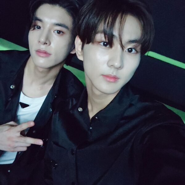 230906 Weverse: Jungwon with Jake
