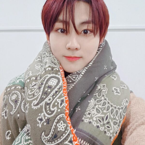 231201 Weverse: Jungwon