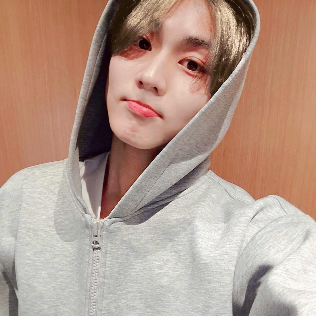 240401 Weverse: Jungwon