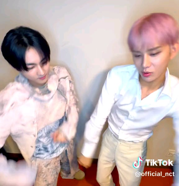 240725 NCT Official Tiktok: Jungwoo with Jungwon