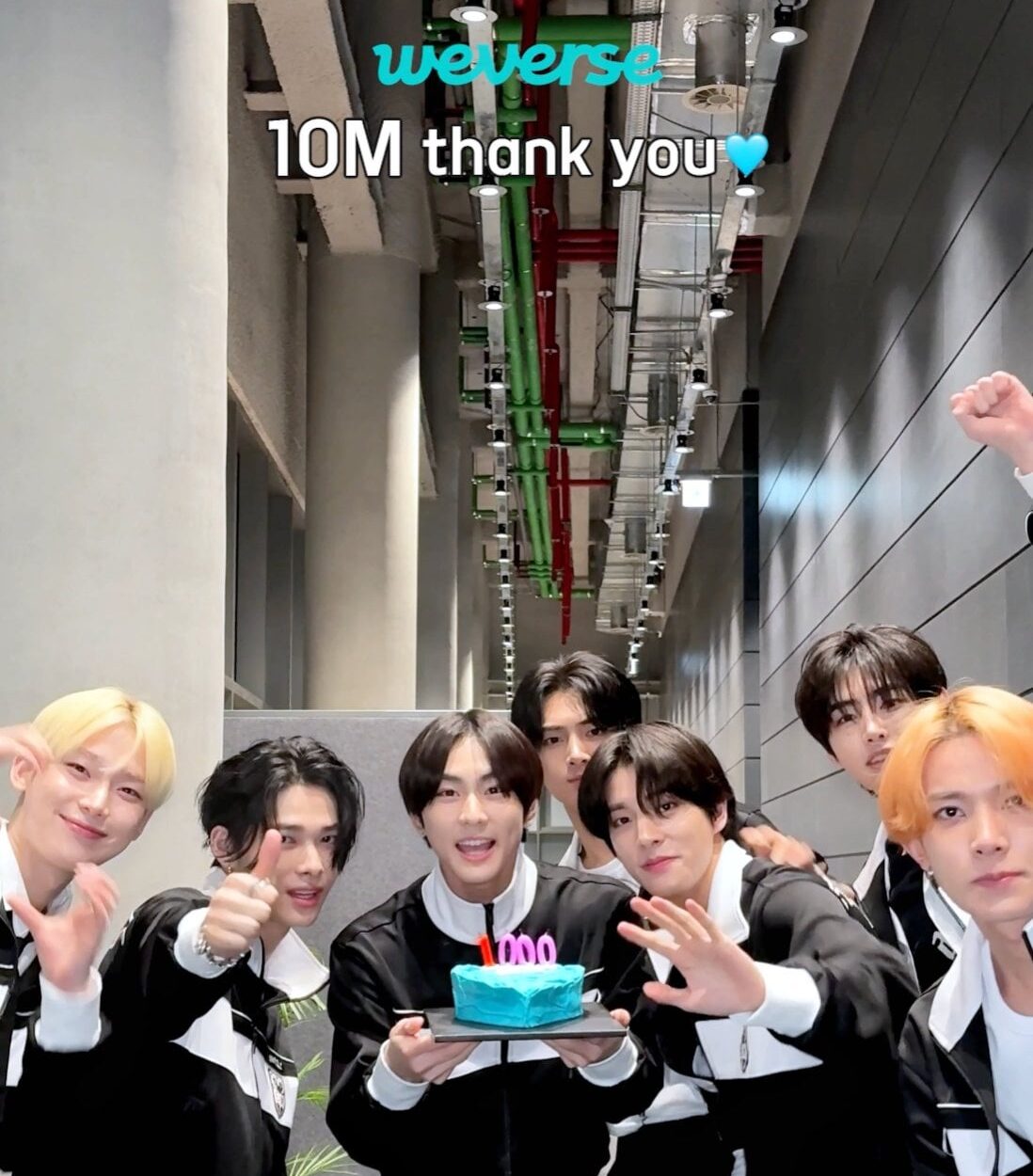 240818 Tiktok: 10m! (weverse) Thank you Engene 🩵