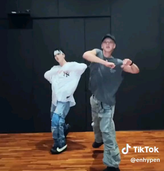 240809 Tiktok: Ni-ki with Seventeen Hoshi