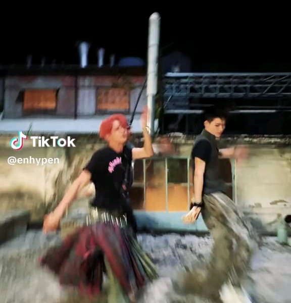 240805 Tiktok: Heeseung, Jay, Ni-ki