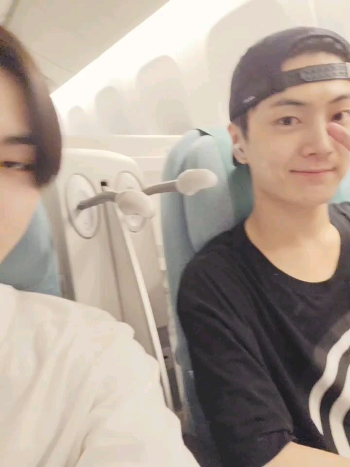 240815 Weverse: Jungwon with Jay