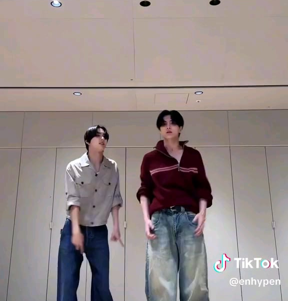 241003 Tiktok: Jungwon & Jay