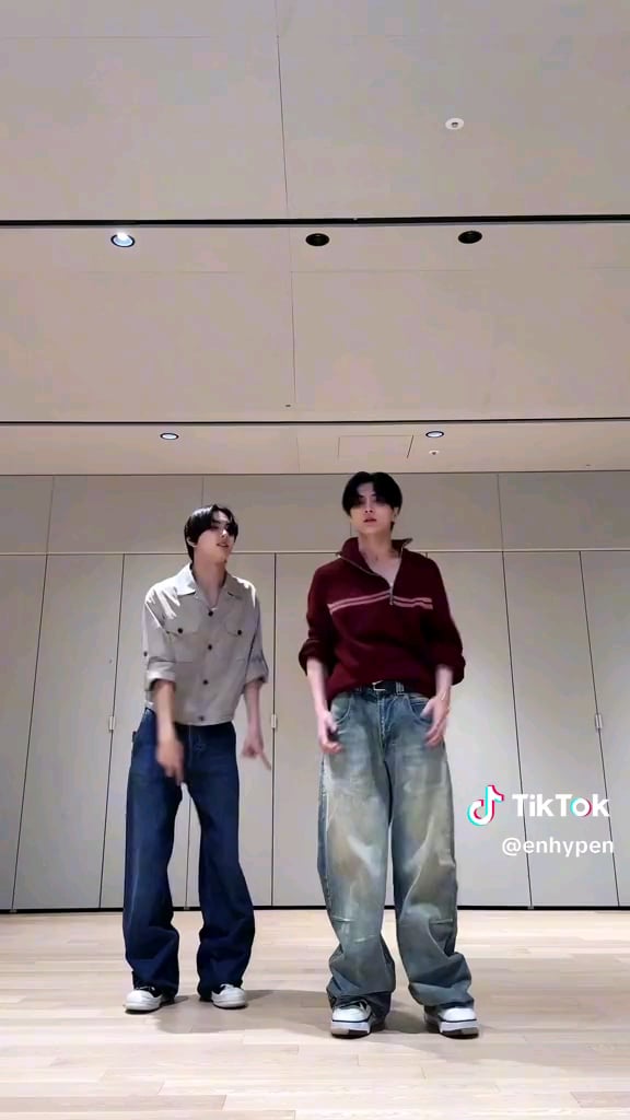 241003 Tiktok: Jungwon & Jay